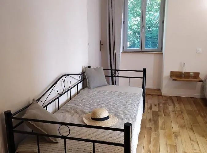 B&B La Ferme Les Mamours 3*