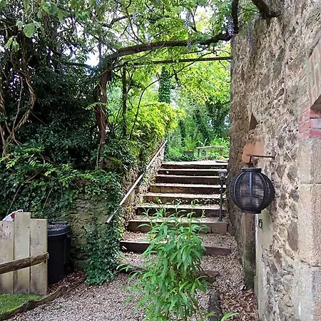Couette-café La Ferme Les Mamours 3*